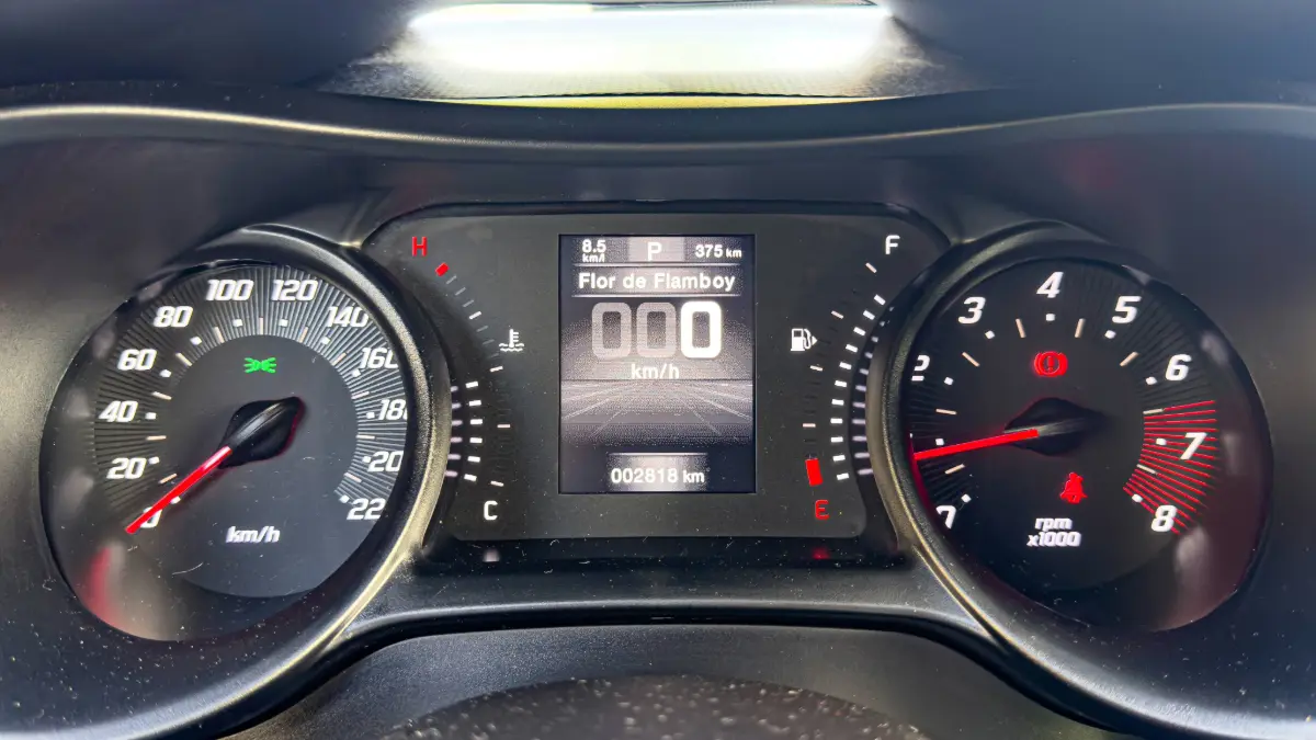 Painel de instrumento do Fiat Argo Drive