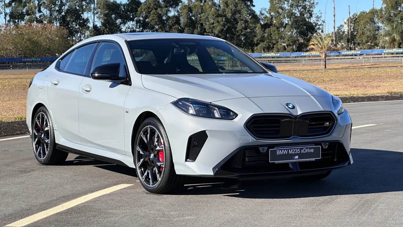 BMW M235 xDrive [Auto+ / João Brigato]