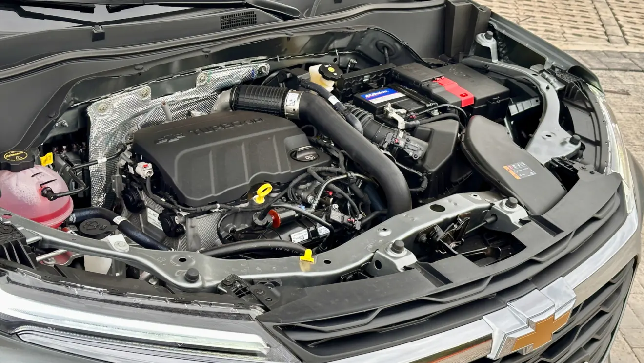 Motor Chevrolet Tracker Premier 2026