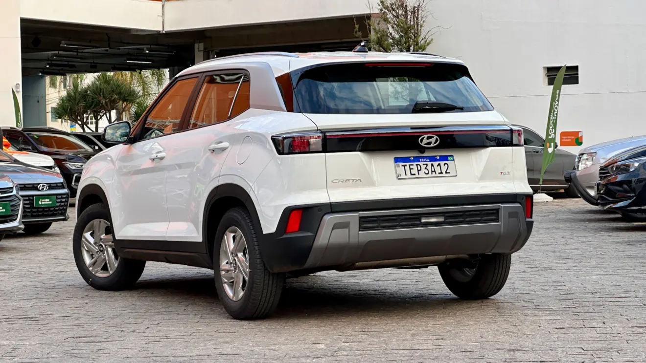 Hyundai Creta Comforrt de traseira