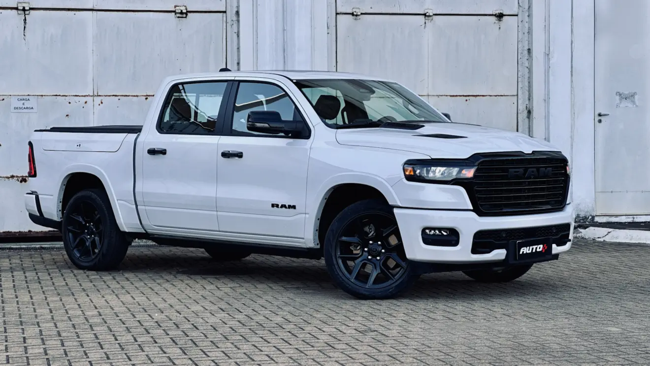 Ram 1500 Laramie Night Edition [Auto+ / João Brigato