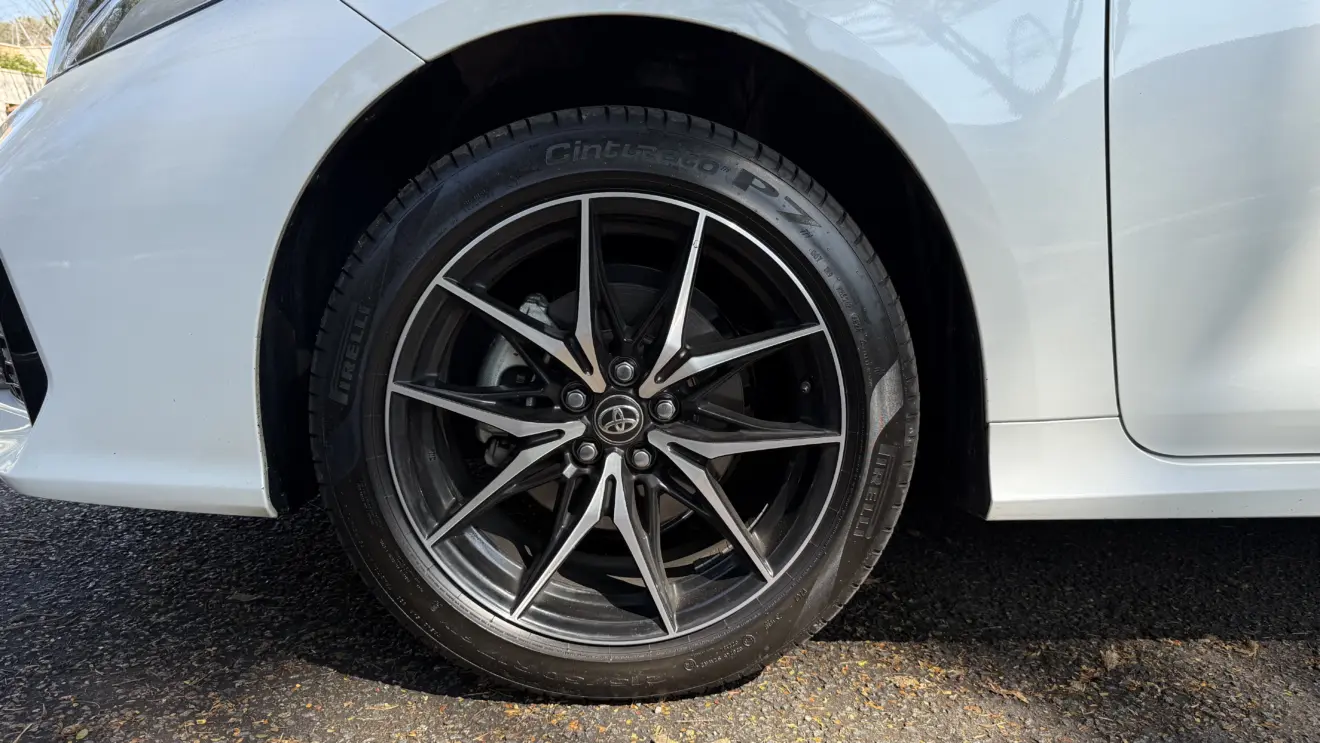 Roda do Toyota Corolla GR-Sport