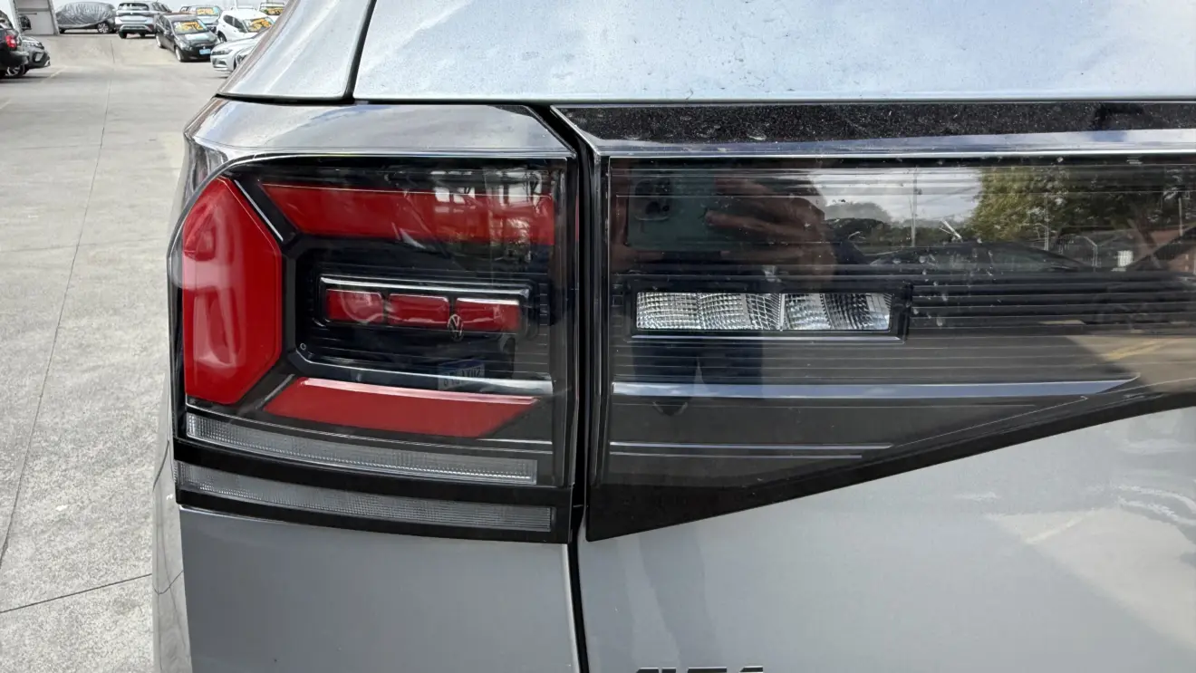 lanterna do VW T-Cross Sense