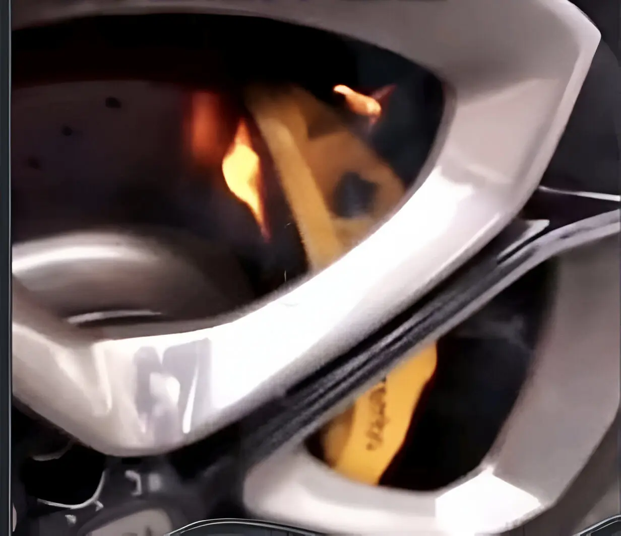 Xiaomi YU7 Max e pinças de freio pegando fogo