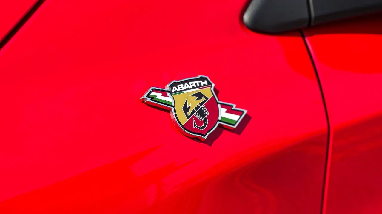 Símbolo Abarth escorpião do Fiat Fastback Abarth