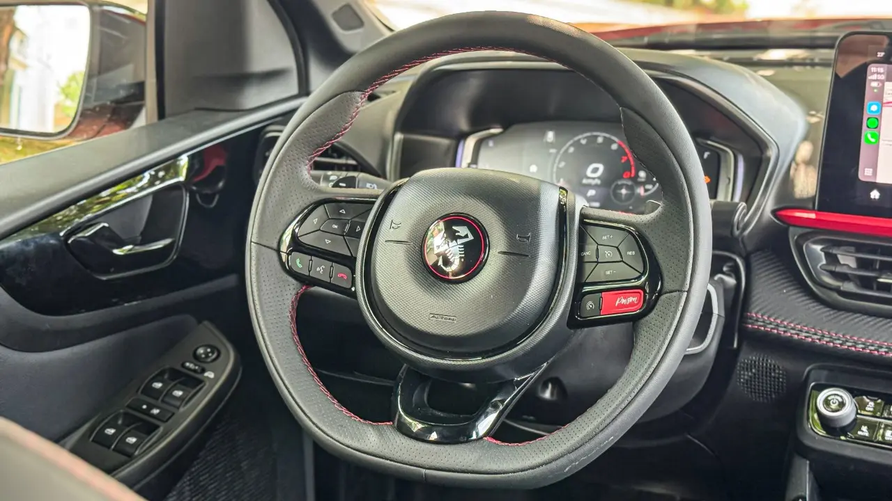 Volante do Fiat Fastback Abarth