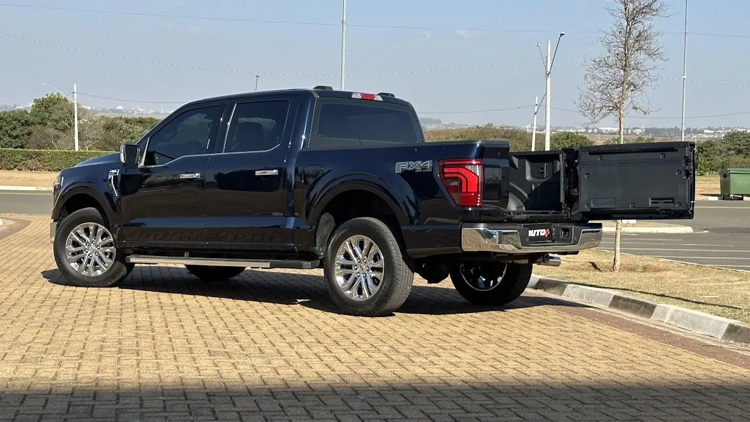 Ford F-150 Lariat Chrome é uma rival da Ram 1500 e da Chevrolet Silverado
