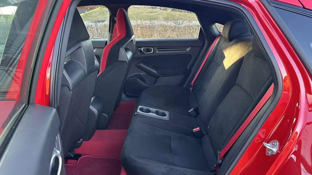 Espaço traseiro do Honda Civic Type R
