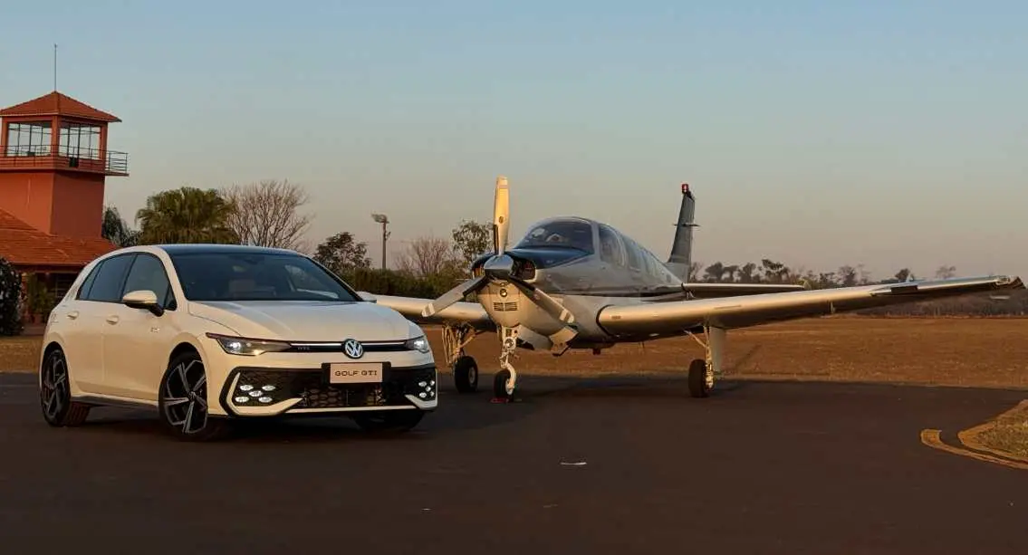 Volkswagen Golf GTI [divulgação]