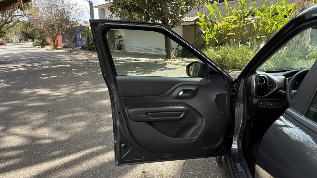 porta do Citroën Basalt Feel T200 CVT