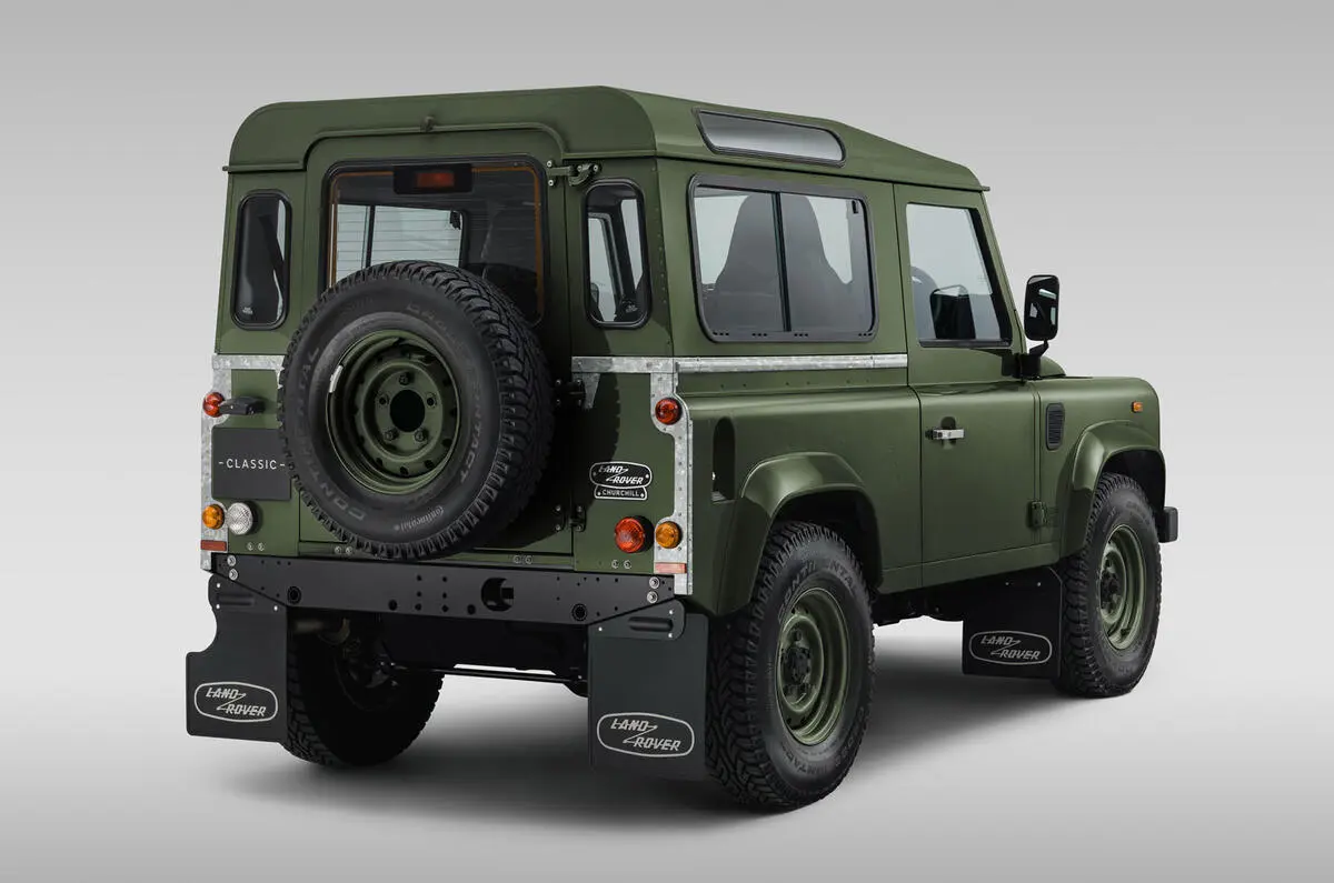Land Rover Defender Churchill Edition V8 com 400 cv