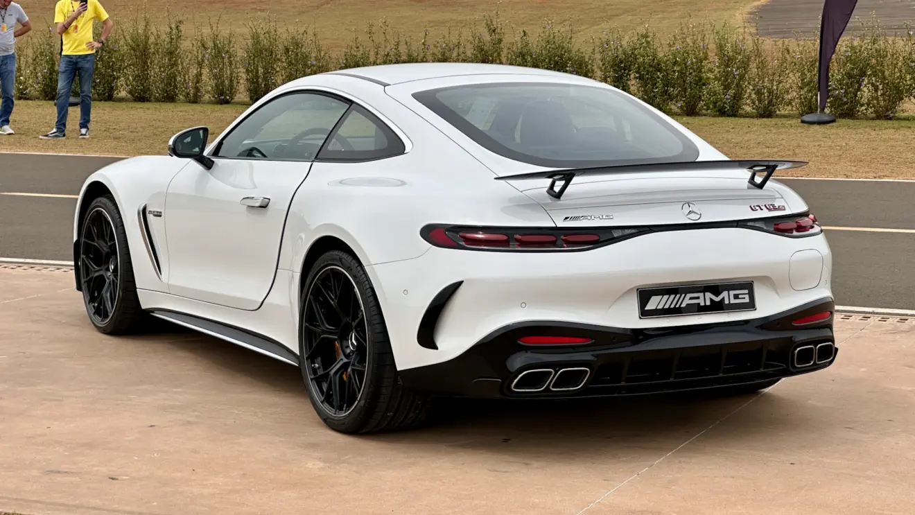 Mercedes-Benz AMG GT [Auto+ / João Brigato]