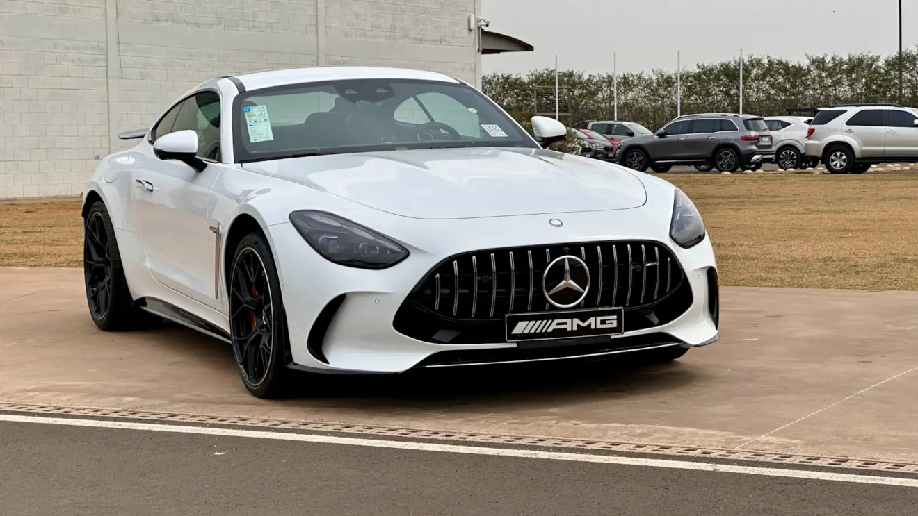 Mercedes-Benz AMG GT [Auto+ / João Brigato]