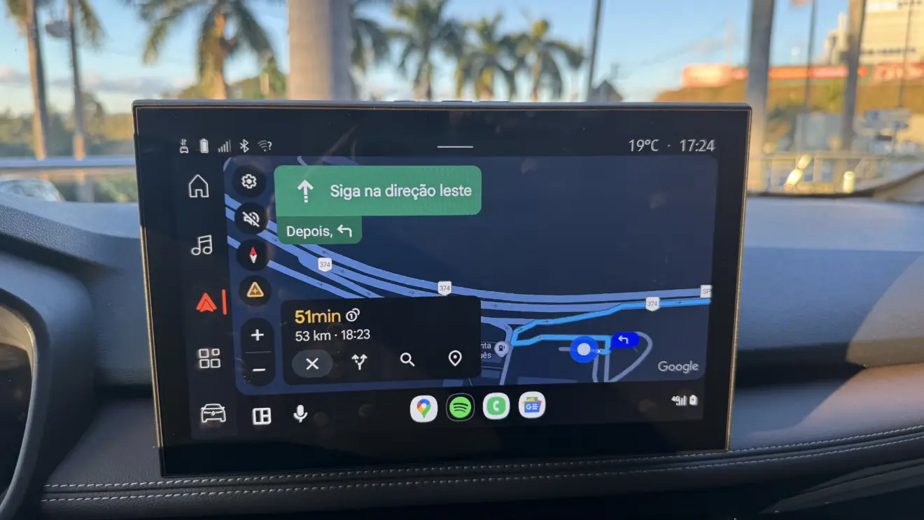 Central multimídia do Renault Kardian Iconic 2026