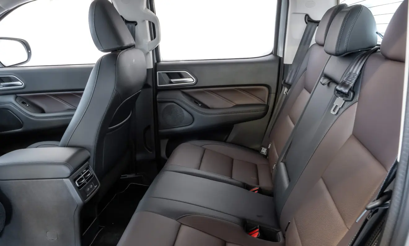 Espaço traseiro da GWM Poer P30