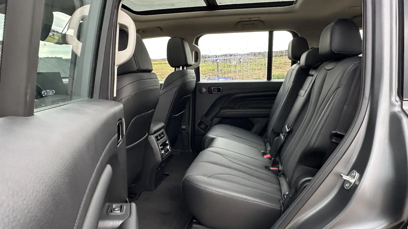 Espaço traseiro do GWM Haval H9