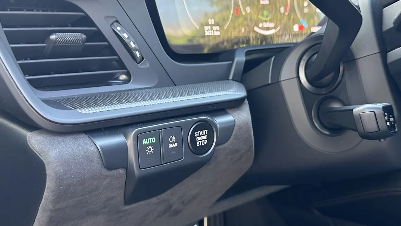 Botão de partida do Porsche 911 Carrera GTS