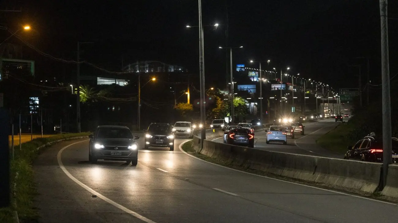 Trânsito na rodovia SC-401