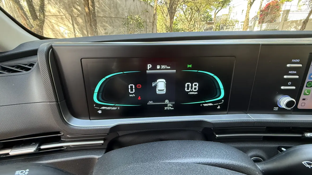 painel de instrumentos do Hyundai Creta Limited ligado