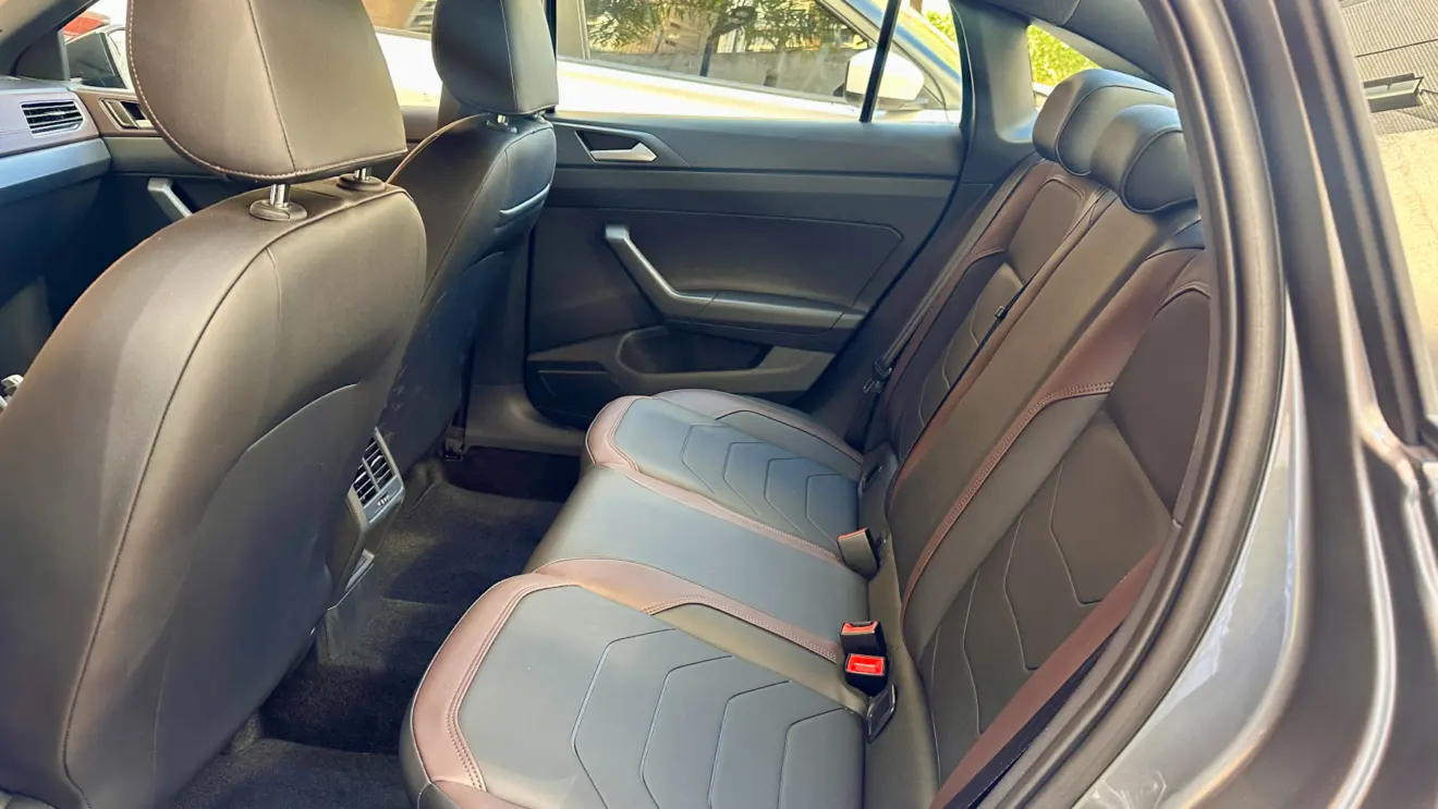 banco traseiro volkswagen virtus highline