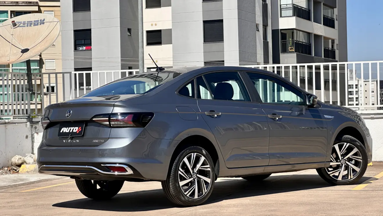 Volkswagen Virtus Highline [Auto+ / João Brigato]